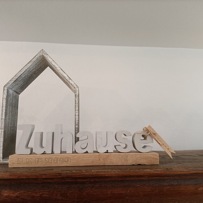 Personalisierbarer Holzblock