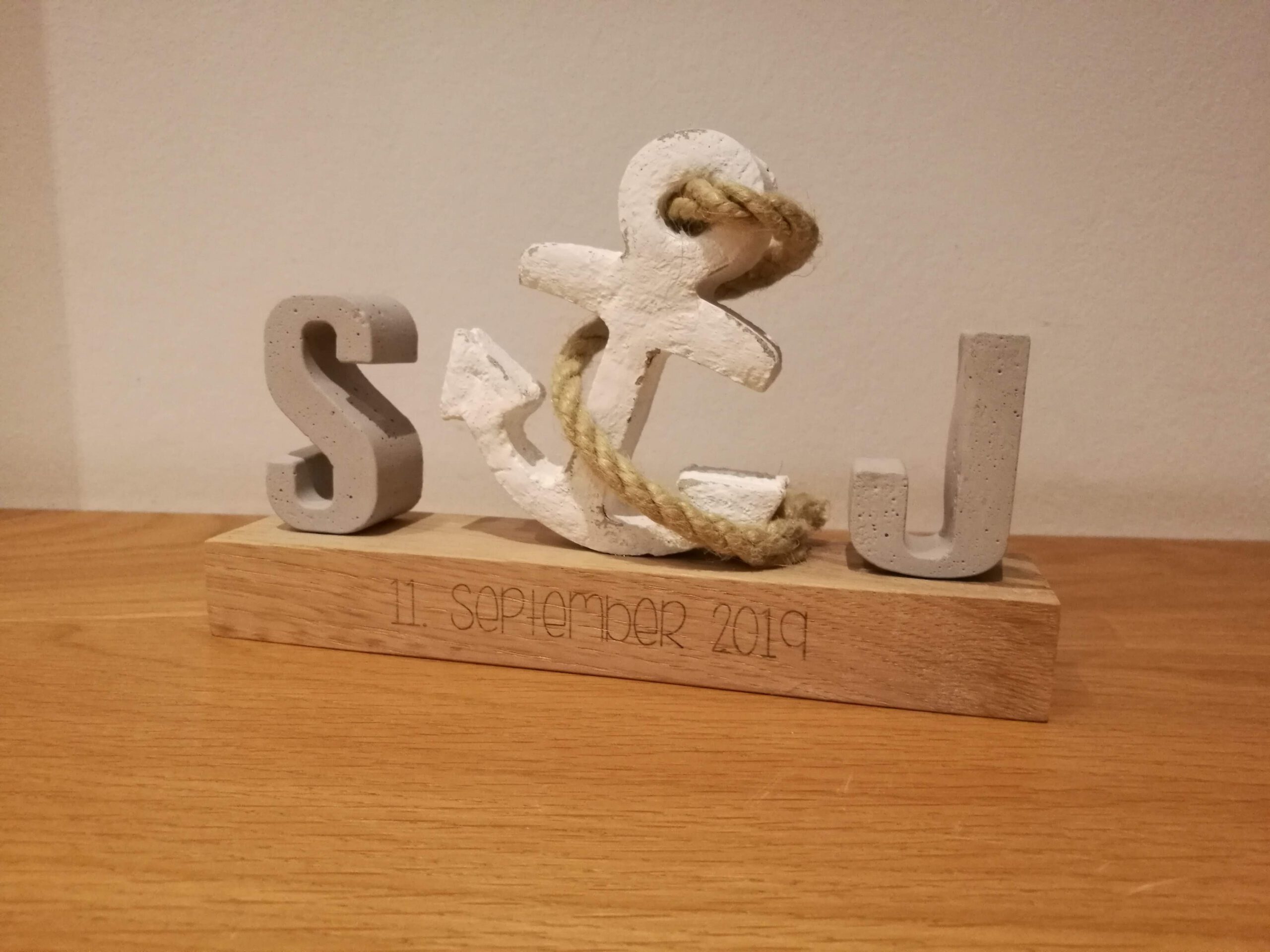 Personalisierbarer Holzblock – Bild 6